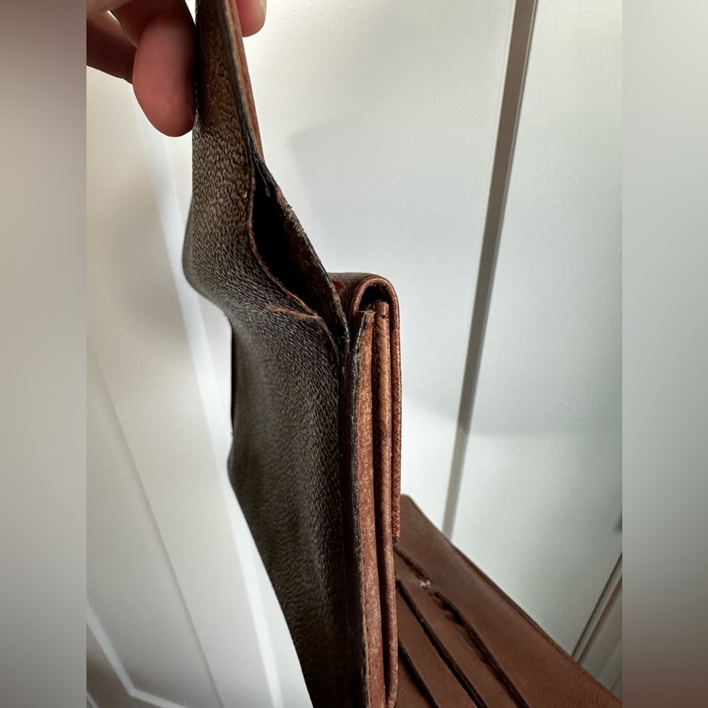 Louis Vuitton Mono Trifold Wallet - Picture 8 of 11